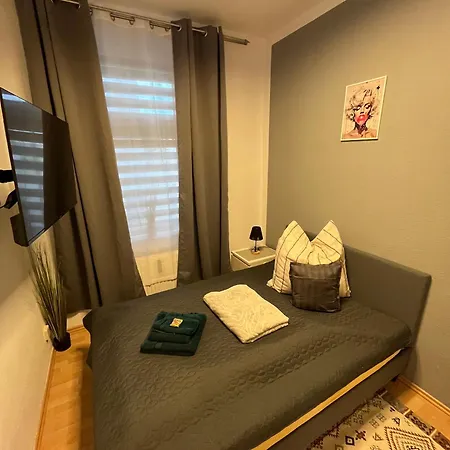 Preis Stadtperle 1- Stadtzentrum Modernes Ambiente Max 3 Personen Einzelzimmer Voll Ausgestattet Mit Magentatv, Wlan, Waschmaschine