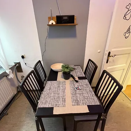 Preis Stadtperle 1- Stadtzentrum Modernes Ambiente Max 3 Personen Einzelzimmer Voll Ausgestattet Mit Magentatv, Wlan, Waschmaschine Wittenberge