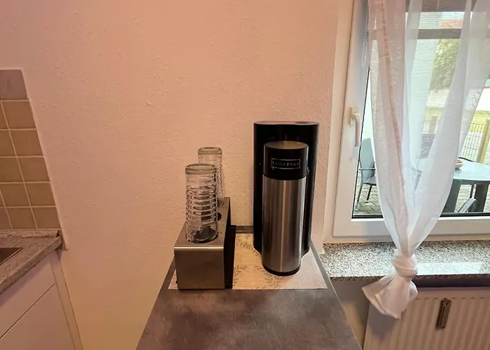 Preis Stadtperle 1- Stadtzentrum Modernes Ambiente Max 3 Personen Einzelzimmer Voll Ausgestattet Mit Magentatv, Wlan, Waschmaschine *