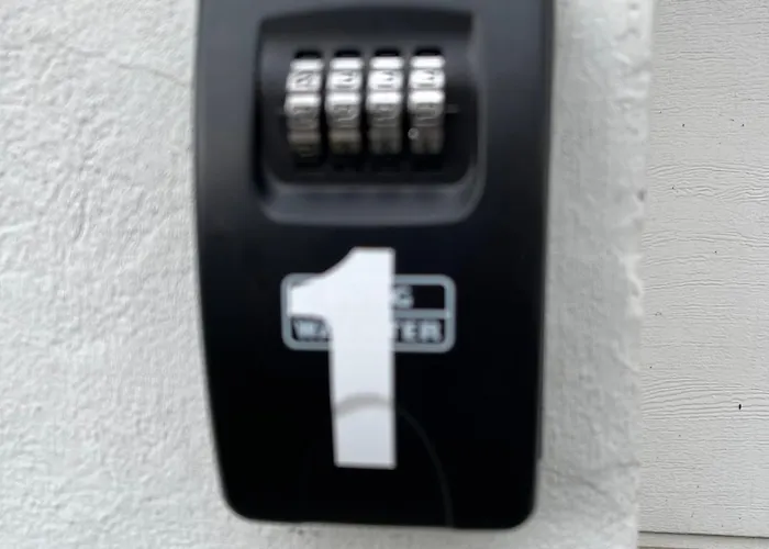 Lägenhet Preis Stadtperle 1- Stadtzentrum Modernes Ambiente Max 3 Personen Einzelzimmer Voll Ausgestattet Mit Magentatv, Wlan, Waschmaschine *