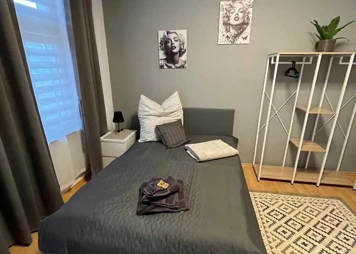 Preis Stadtperle 1- Stadtzentrum Modernes Ambiente Max 3 Personen Einzelzimmer Voll Ausgestattet Mit Magentatv, Wlan, Waschmaschine Wittenberge