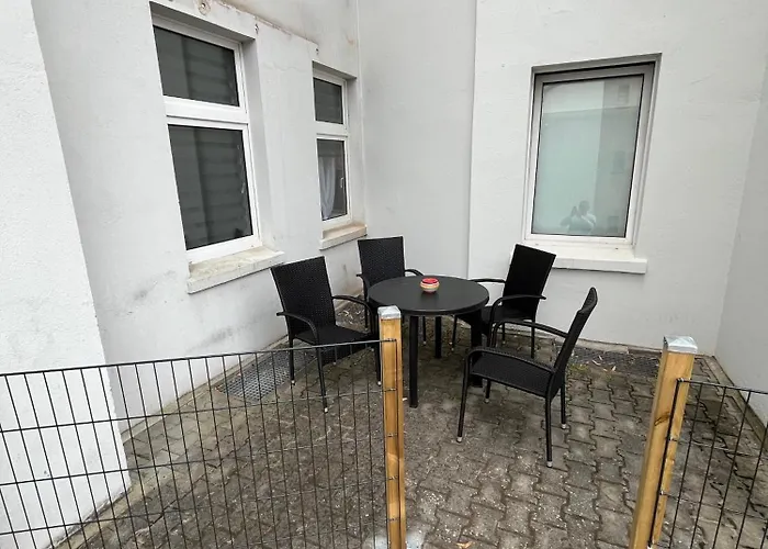 Preis Stadtperle 1- Stadtzentrum Modernes Ambiente Max 3 Personen Einzelzimmer Voll Ausgestattet Mit Magentatv, Wlan, Waschmaschine Lägenhet Wittenberge