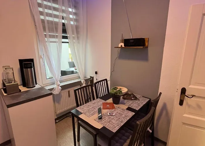 Preis Stadtperle 1- Stadtzentrum Modernes Ambiente Max 3 Personen Einzelzimmer Voll Ausgestattet Mit Magentatv, Wlan, Waschmaschine Wittenberge